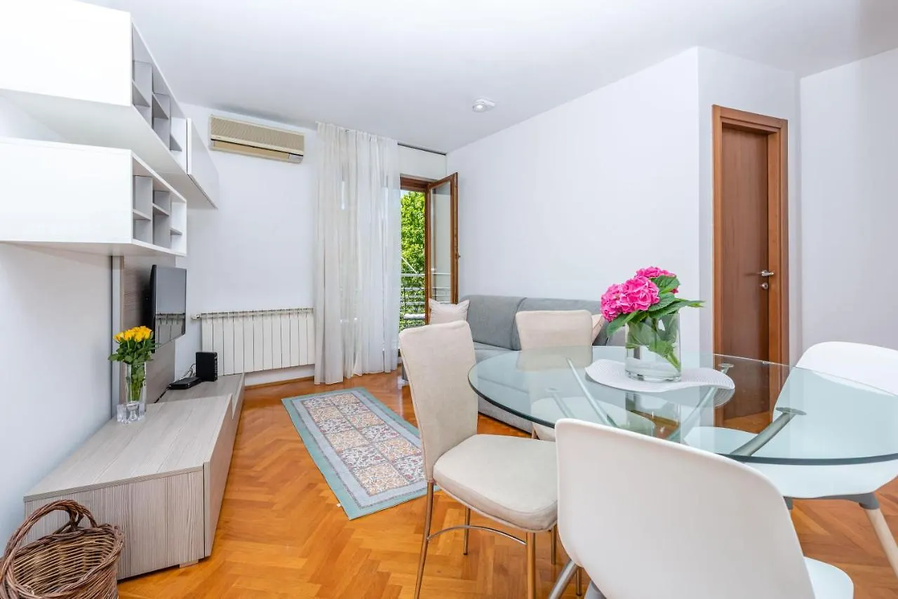 Appartamento B&A - Center Of Spalato 0*,  Croazia